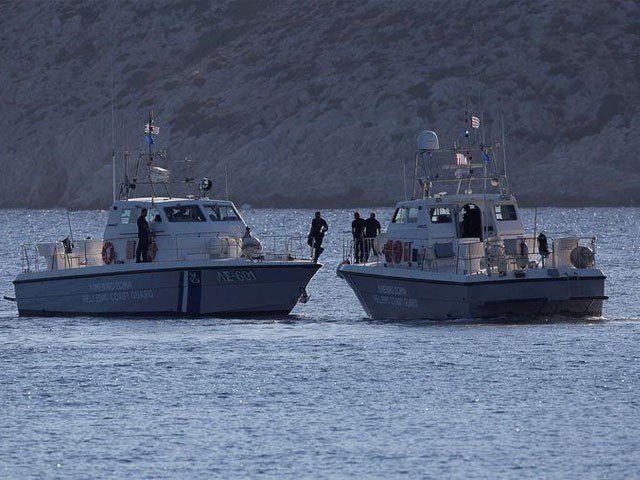Greek coastguard, Turkish patrol boat, navy, Aegean Sea, disputed islet
