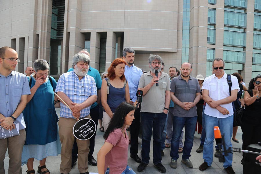 Turkey, ozgur gundem, journalists