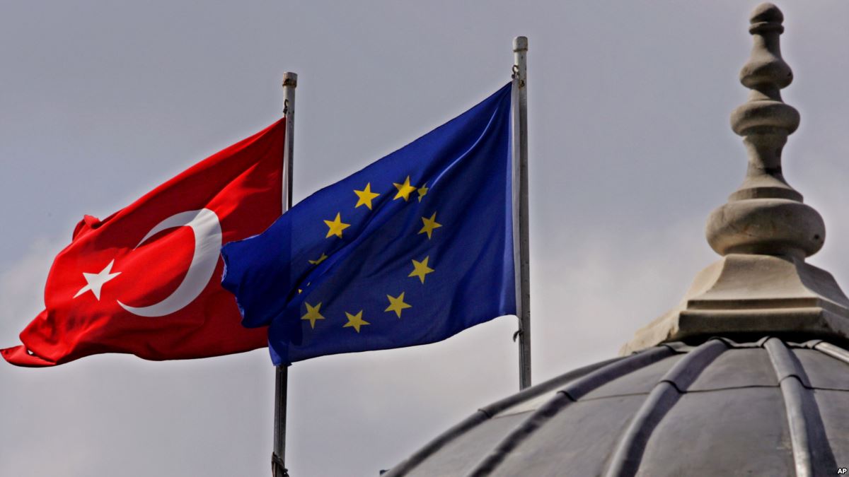 eu turkey flags eu aid turkey relationship ties candidacy