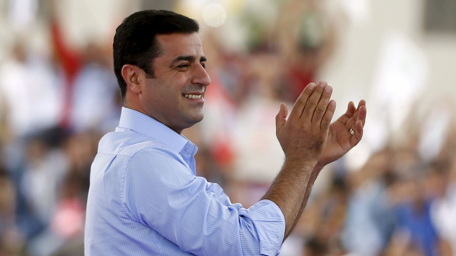 Selahattin Demirtas vows to bring peace if he is elected in presidential elections.