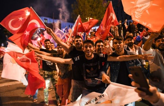 Erdogan's supporters celebrate election victory