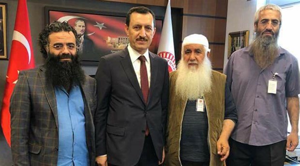 Turkey's Salafis support Erdogan